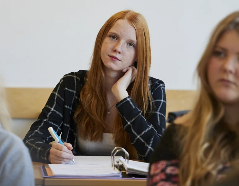 Studentin in Vorlesung