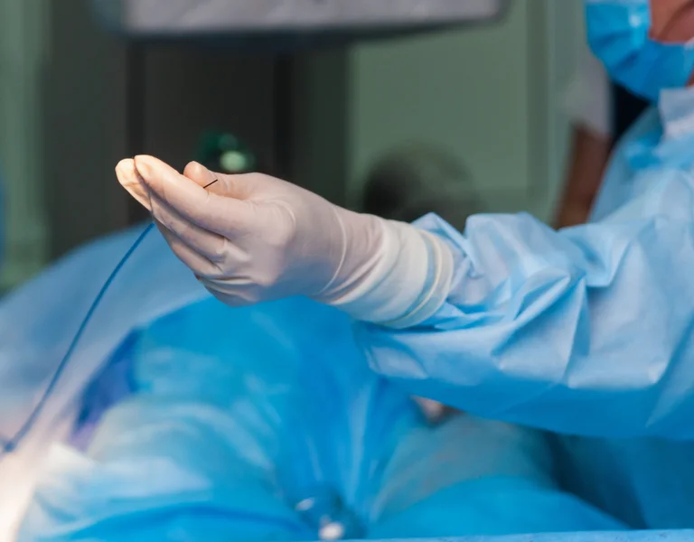 Kunststoffkatheter für Angiographie