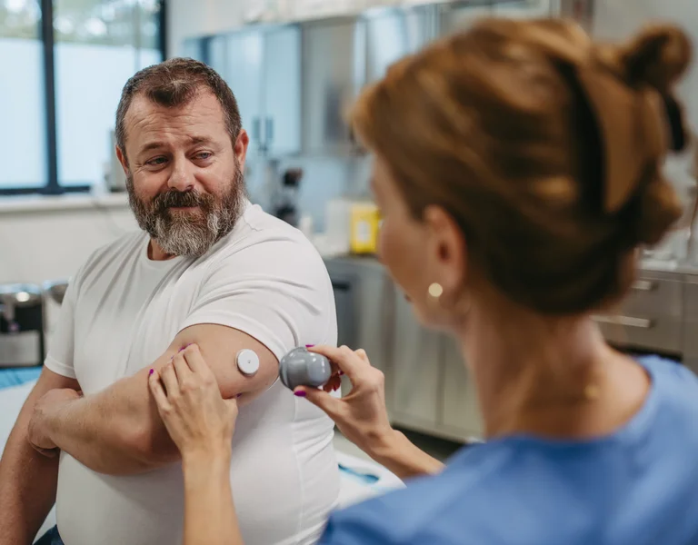 Diabetes Patient mit Ärztin