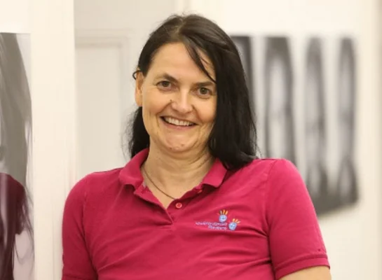 Dr. Sabine Hofbeck