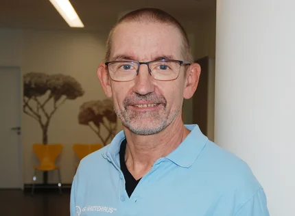 Dr. Johannes Schwab 