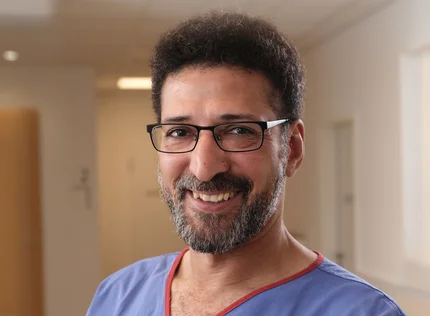 Dr. med. Dominic Brookman-Amissah